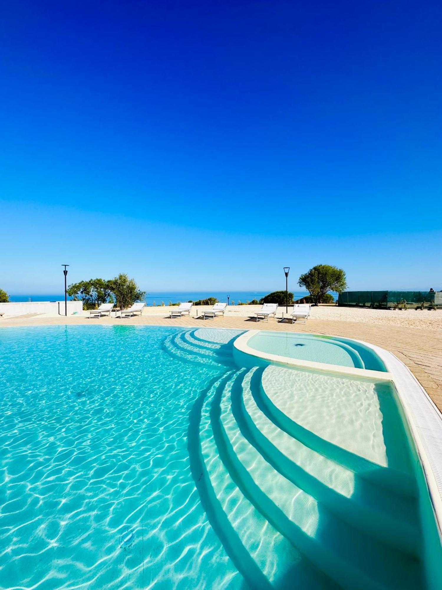 Residence Rocce Rosse Isola Rossa Εξωτερικό φωτογραφία