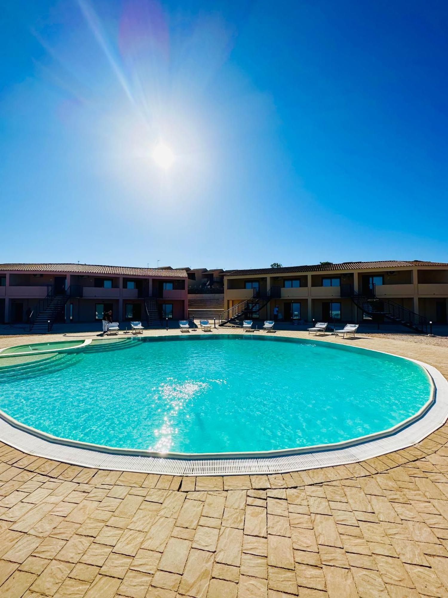 Residence Rocce Rosse Isola Rossa Εξωτερικό φωτογραφία