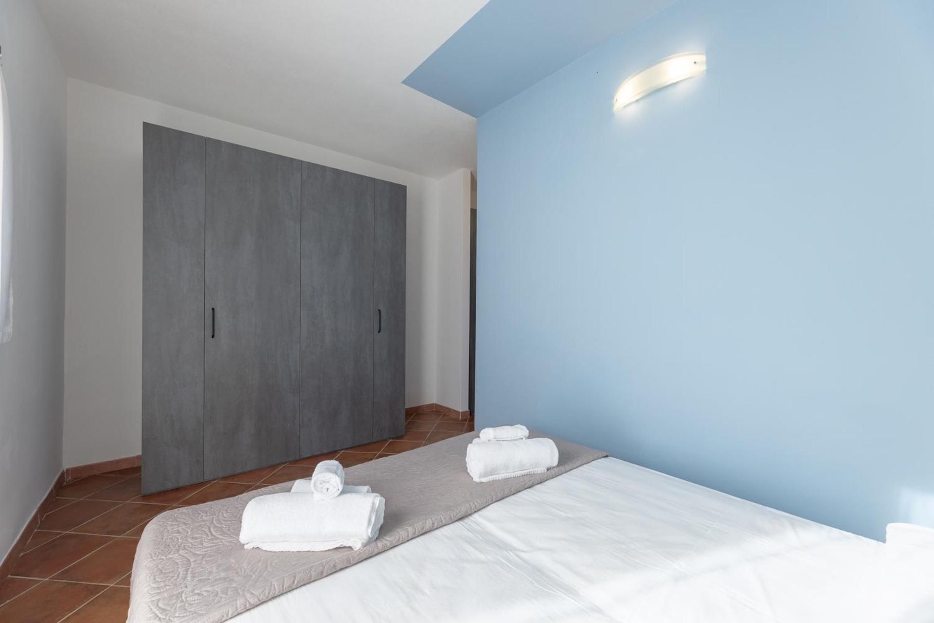 Residence Rocce Rosse Isola Rossa Εξωτερικό φωτογραφία